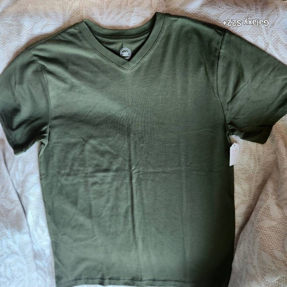 E49 Wonder Nation t-shirt, NWOT